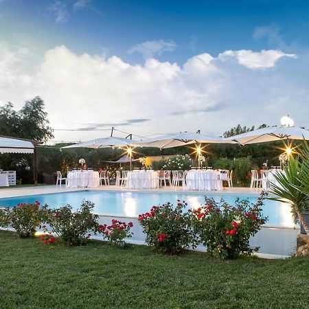 Agriturismo Torre Flavia ลาดิสโปลี ภายนอก รูปภาพ