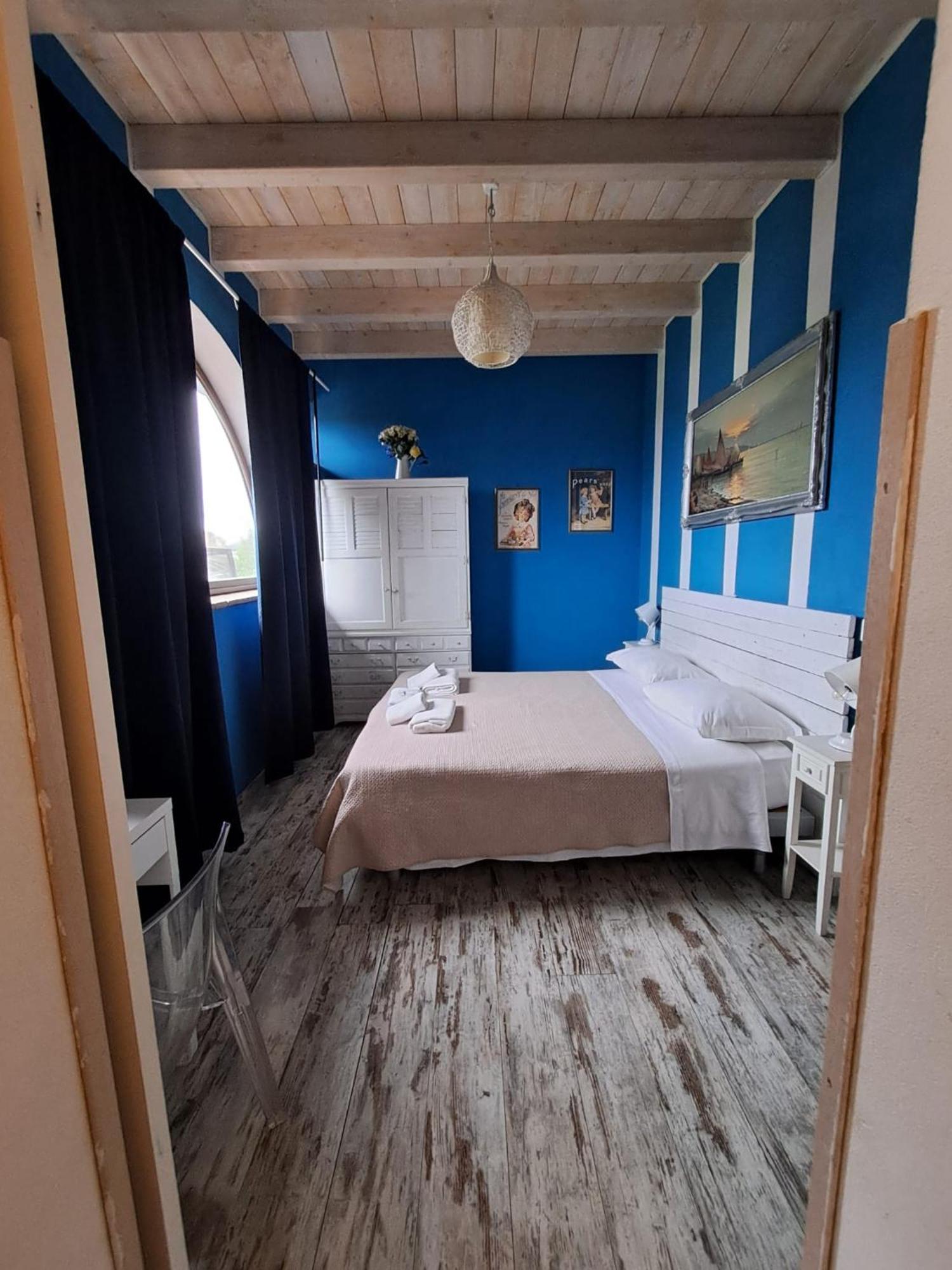 Agriturismo Torre Flavia ลาดิสโปลี ภายนอก รูปภาพ