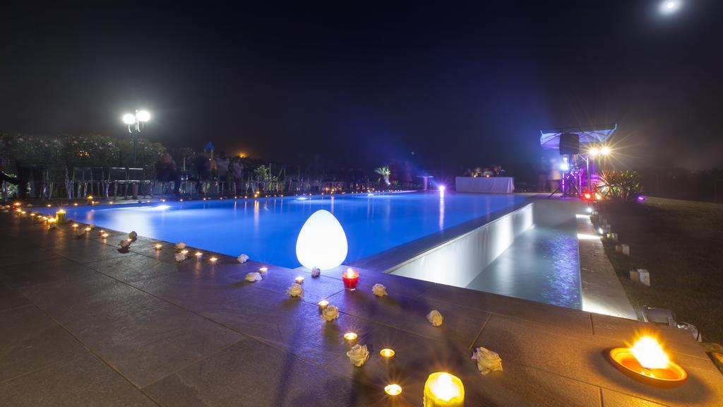 Agriturismo Torre Flavia ลาดิสโปลี ภายนอก รูปภาพ