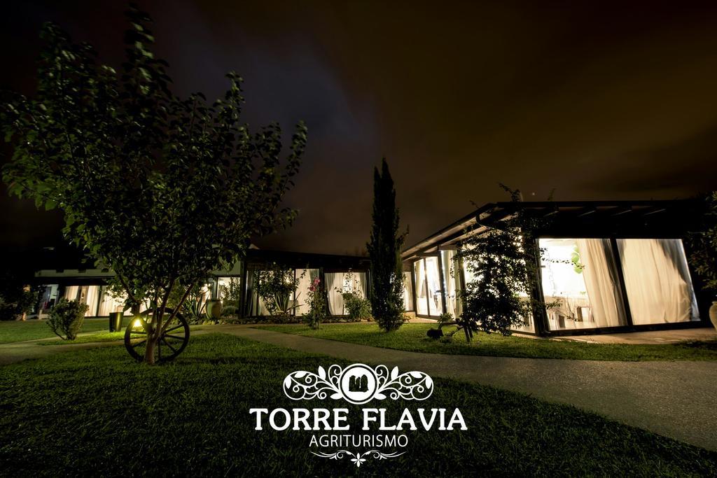 Agriturismo Torre Flavia ลาดิสโปลี ภายนอก รูปภาพ